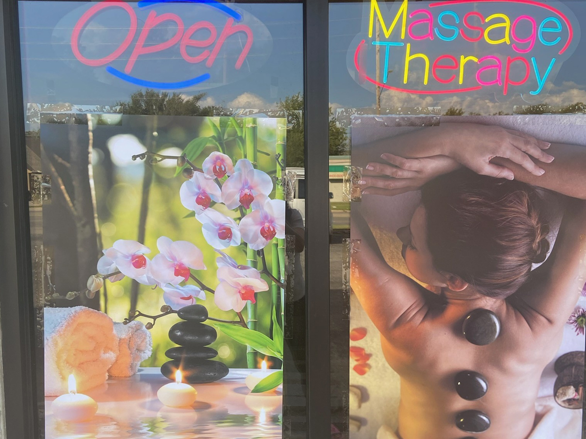125-storefront2